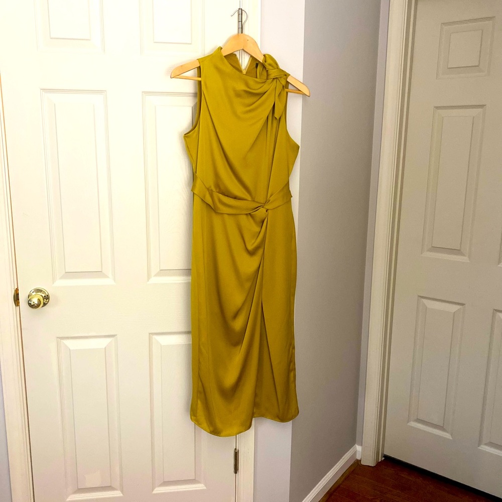 BANANA REPUBLIC Women’s evening dress.
